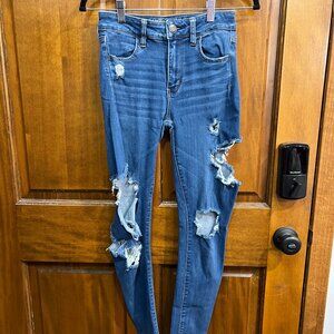 American Eagle Distressed High Rise Jegging - 2 Regular